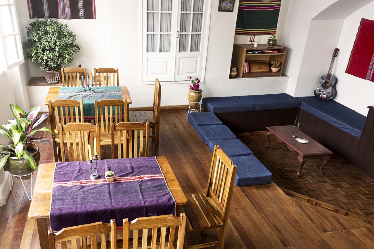 Hostel Casa Blanca Сукре Екстериор снимка