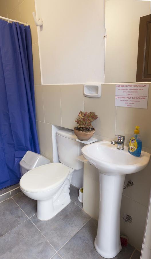 Hostel Casa Blanca Сукре Екстериор снимка