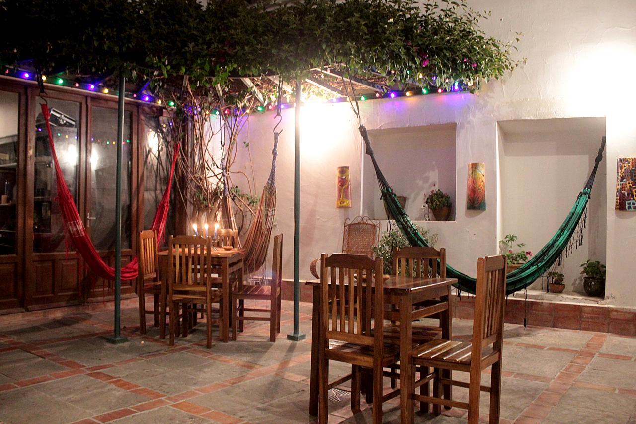 Hostel Casa Blanca Сукре Екстериор снимка