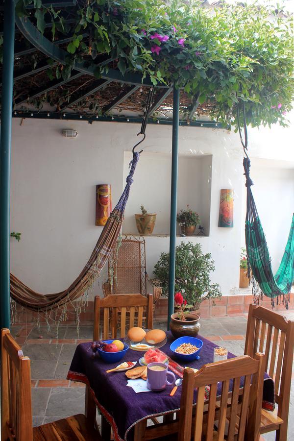 Hostel Casa Blanca Сукре Екстериор снимка